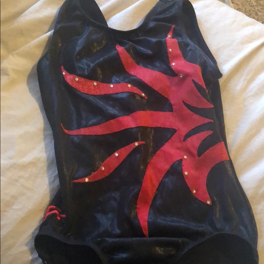 Black and Red ‘fire’ design leotard from GK!
